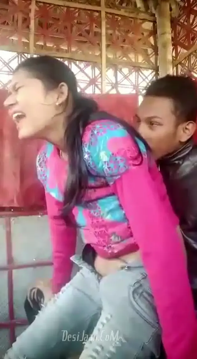 18yr girl pussy fucking hard desi lover in village hut porn video