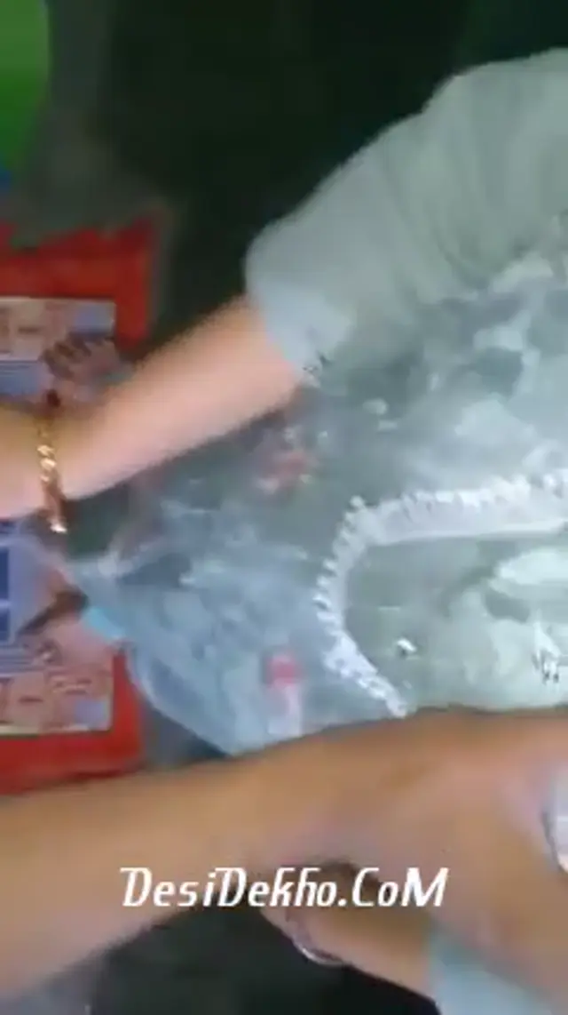 Bhabhi K Devar Boobies se khelta raha aur Bhabhi Lund ko chusti rahi
