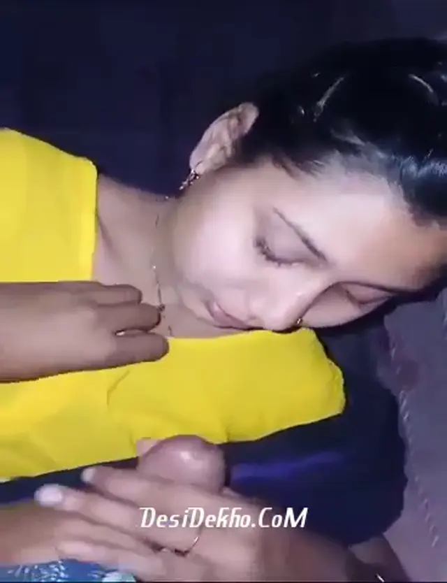 Mast blouse utaar k patni ne diya blowjob Desi Biwi