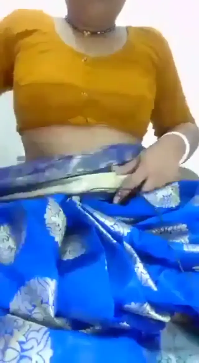 Wet desi Bihari Saari wearing aunty fingerings until cum porn video
